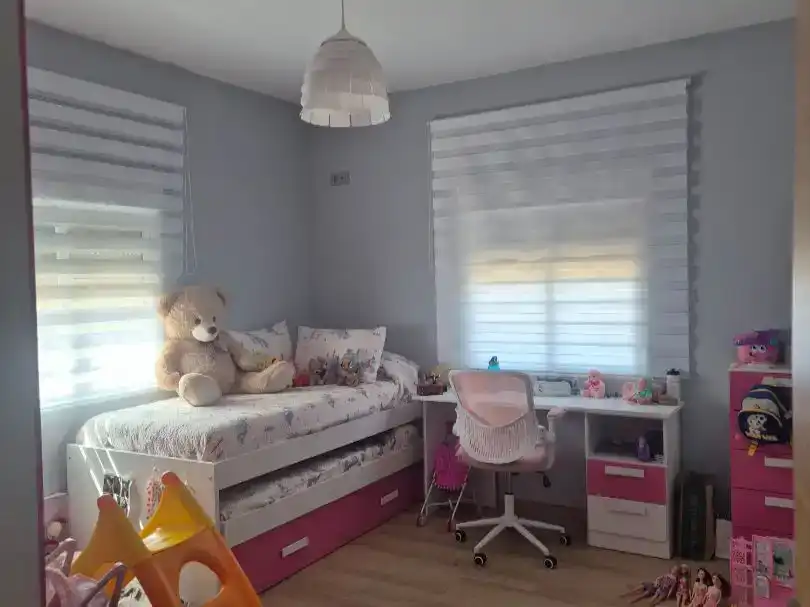 Dormitori de Casa o xalet en venda en Navalvillar de Pela amb Aire condicionat