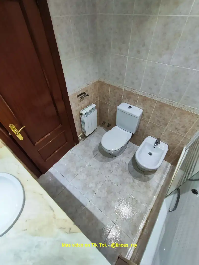 Baño de Piso en venta en La Garriga con Calefacción y Horno