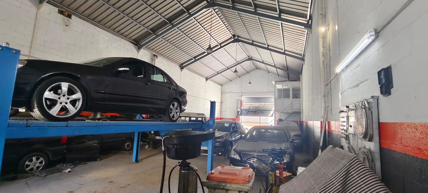Parking of Industrial buildings for sale in Gibraleón