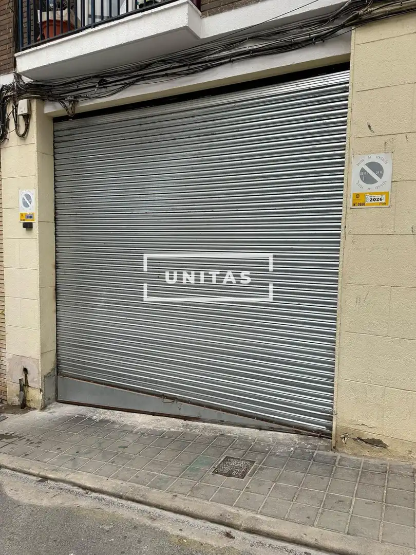 Vista exterior de Local en venta en Alicante / Alacant