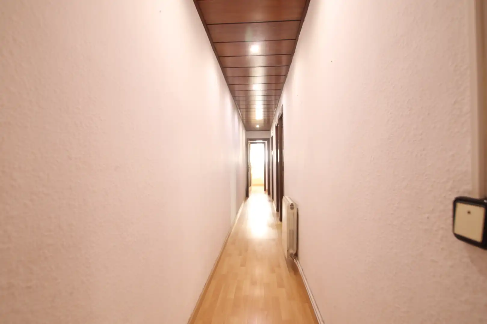 Flat for sale in L'Hospitalet de Llobregat  with Air Conditioner, Heating and Parquet flooring