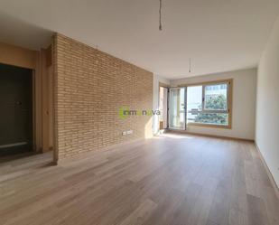 Living room of Flat for sale in Cangas   with Heating, Terrace and Storage room