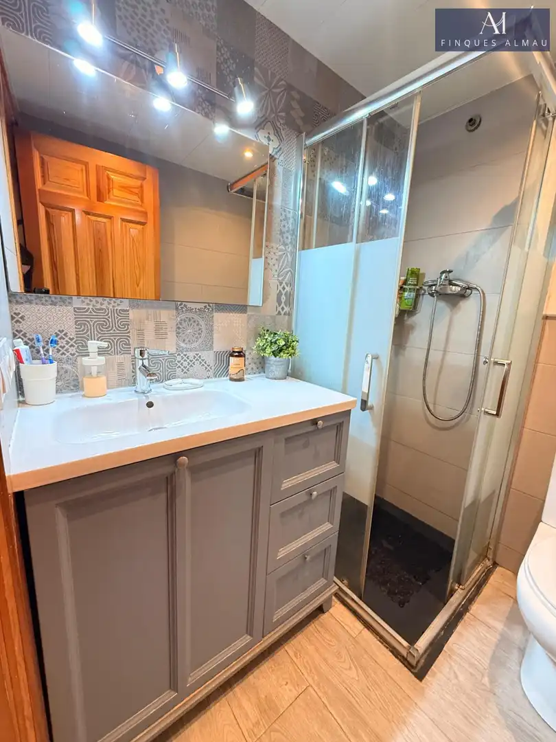 Bathroom of Flat for sale in Sant Pere de Ribes  with Heating and Furnished