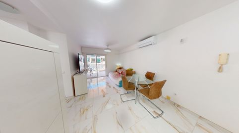 Foto 4 de Piso en venta en Calle San Luis, 21, Parque de las Naciones, Torrevieja