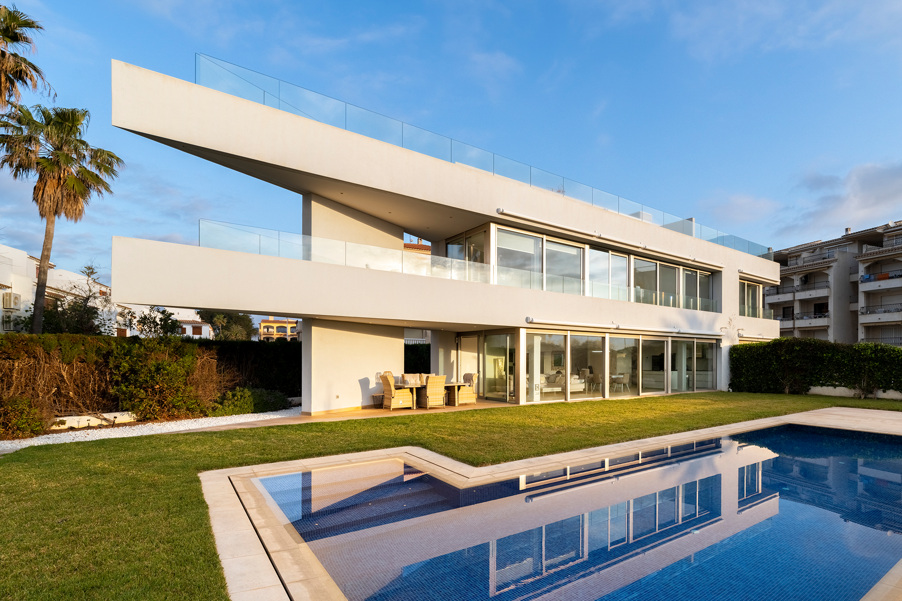 Exterior view of Single-family semi-detached for sale in Alcalà de Xivert  with Air Conditioner, Heating and Private garden
