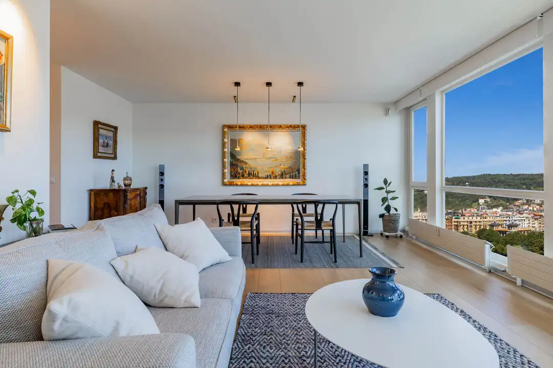 Sala de estar de Piso en venta en Donostia - San Sebastián  con Calefacción y Alarma