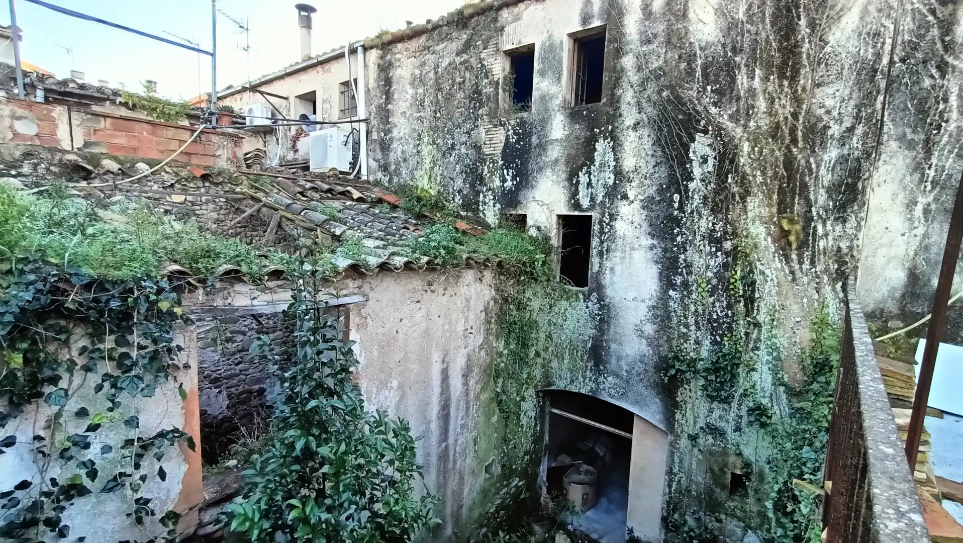 Exterior view of Houses for sale in Salt  with Private garden