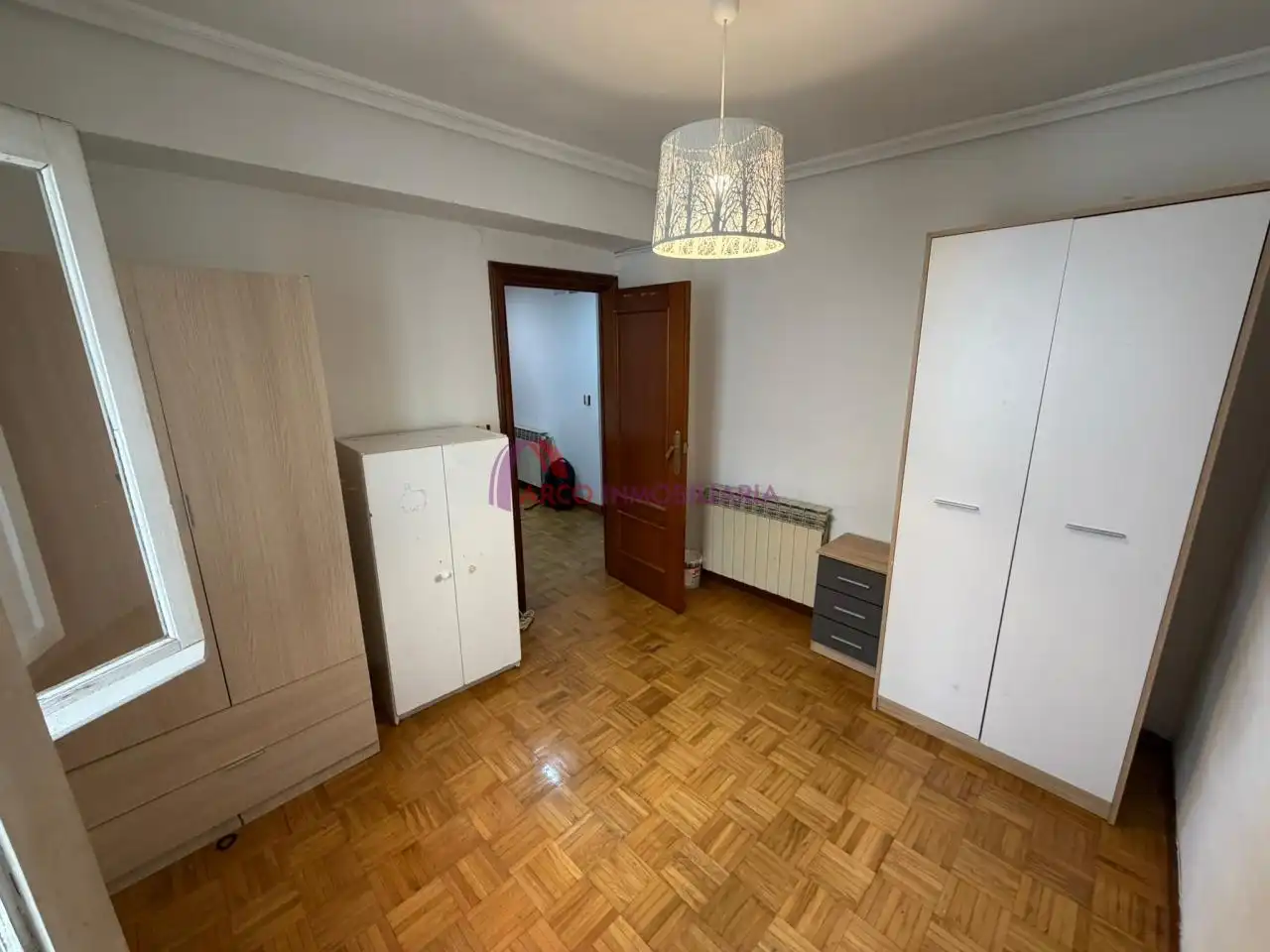 Habitación de Piso en venta en Burgos con Calefacción, Terraza y Amueblado