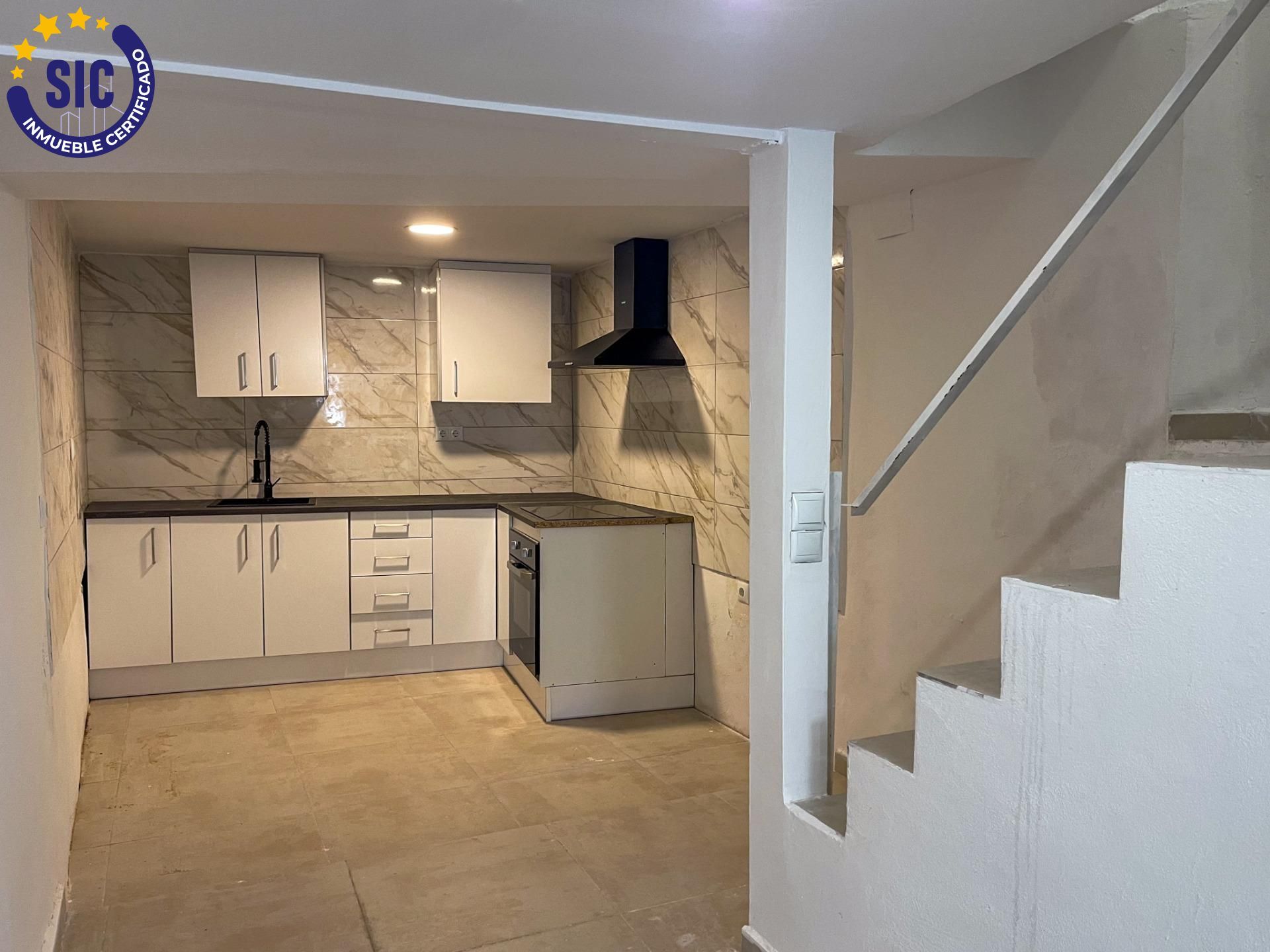 Cocina de Casa o chalet en venta en Requena con Balcón