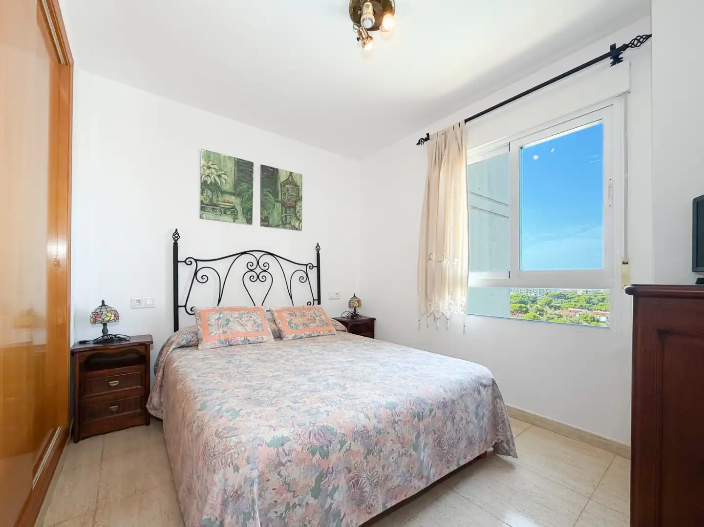 Dormitori de Apartament en venda en El Campello amb Aire condicionat, Jardí privat i Traster