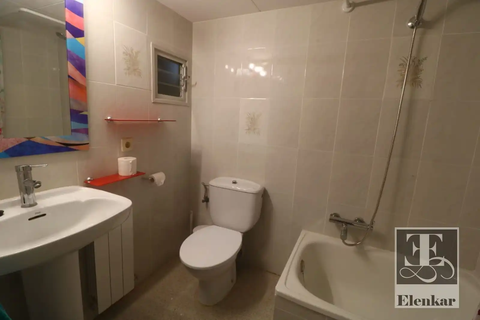Bany de Casa o xalet en venda en Castellví de la Marca amb Aire condicionat, Calefacció i Jardí privat