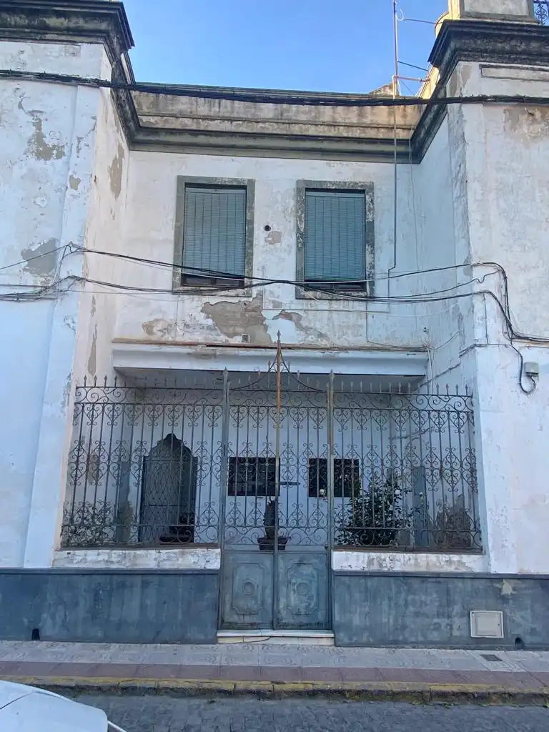 Casa en venda a Lora del Río, imagen 4