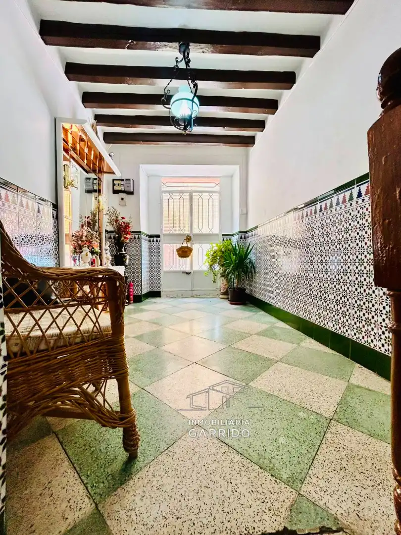 Houses for sale in Úbeda  with Furnished, Oven and Washing machine