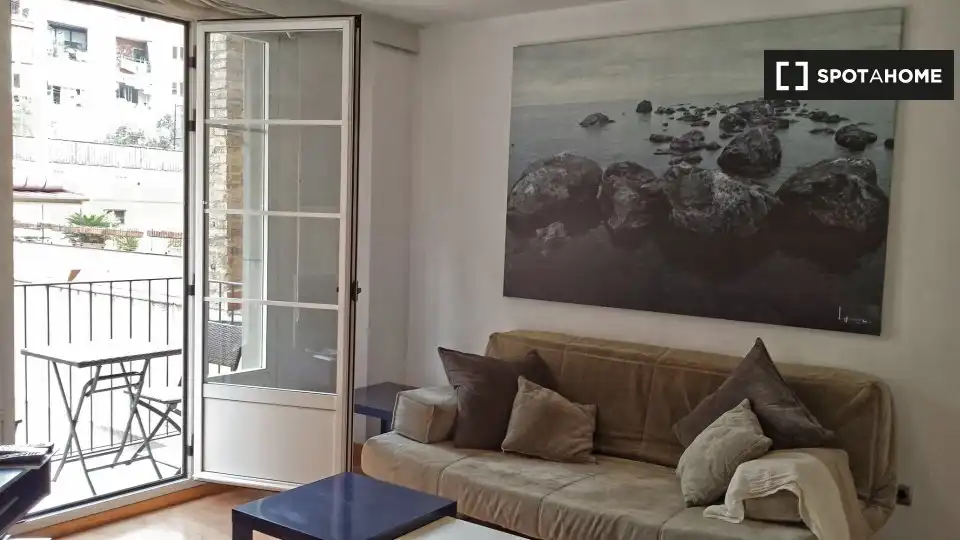 Flat with terrace to rent in Eixample, imagen 7