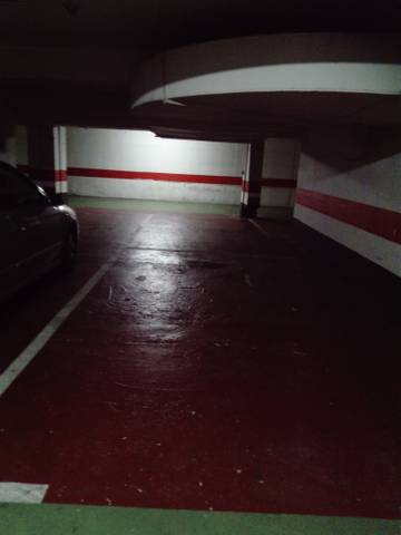 Garaje en Alquiler en Avenida de Navarra, 69 en Barrio del Ave