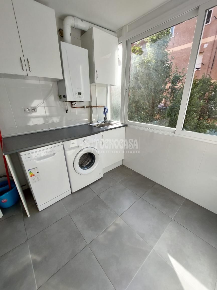 Piso de alquiler en Universidad, Getafe