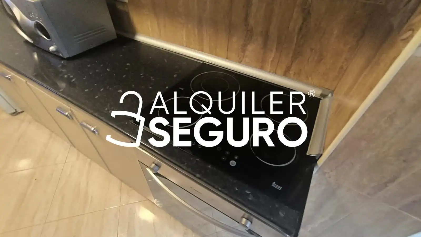 Kitchen of Flat for rent in Sevilla  with Air Conditioner and Furnished