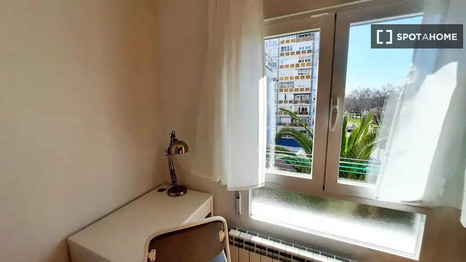 Habitación de Piso para compartir en Leganés con Aire acondicionado, Calefacción y Terraza