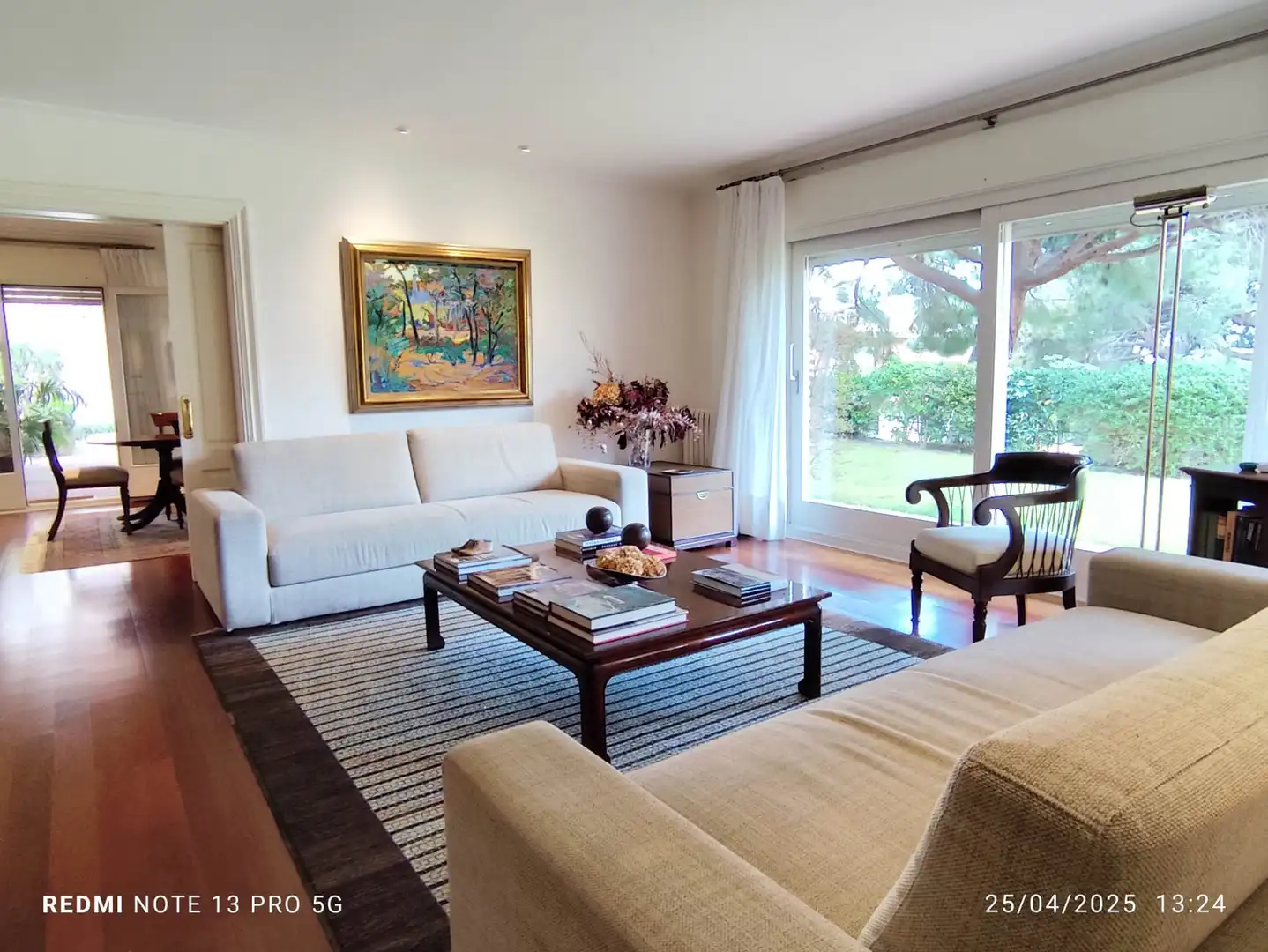 Sala de estar de Casa o chalet en venta en Premià de Dalt con Aire acondicionado, Calefacción y Jardín privado