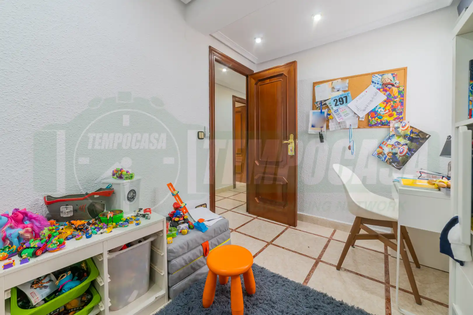 Piso con terraza en venta en Carrer de Rodrigo de Pertegás 23, imagen 10