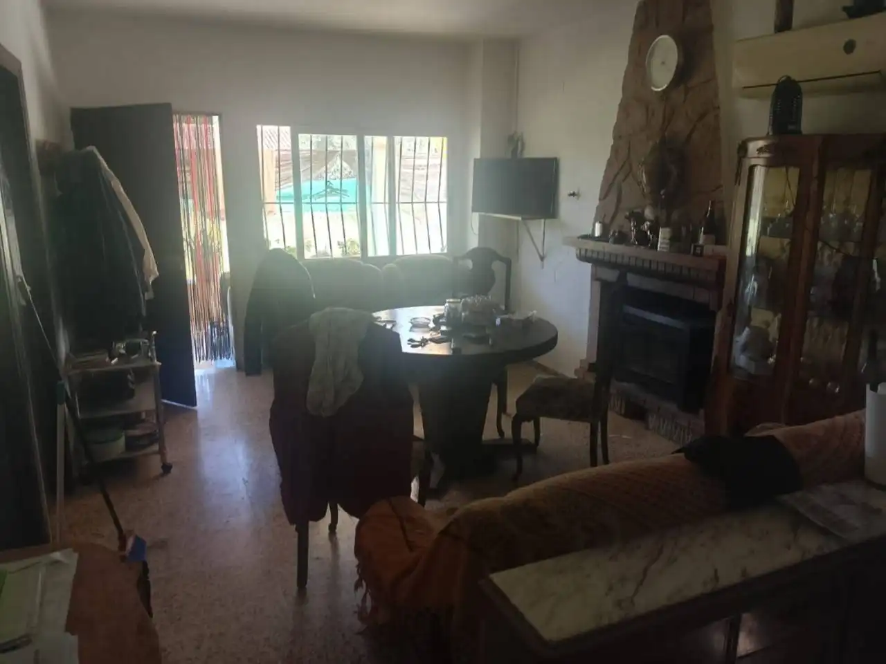 Sala d'estar de Casa o xalet en venda en Ador amb Terrassa, Piscina i Moblat