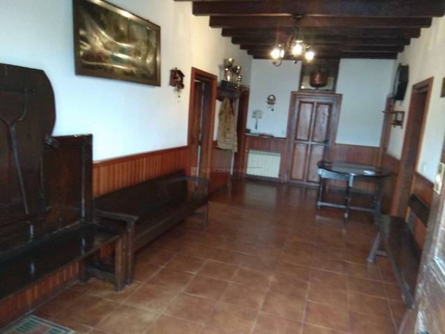 Casa-chalet en Venta en Zigoitia
