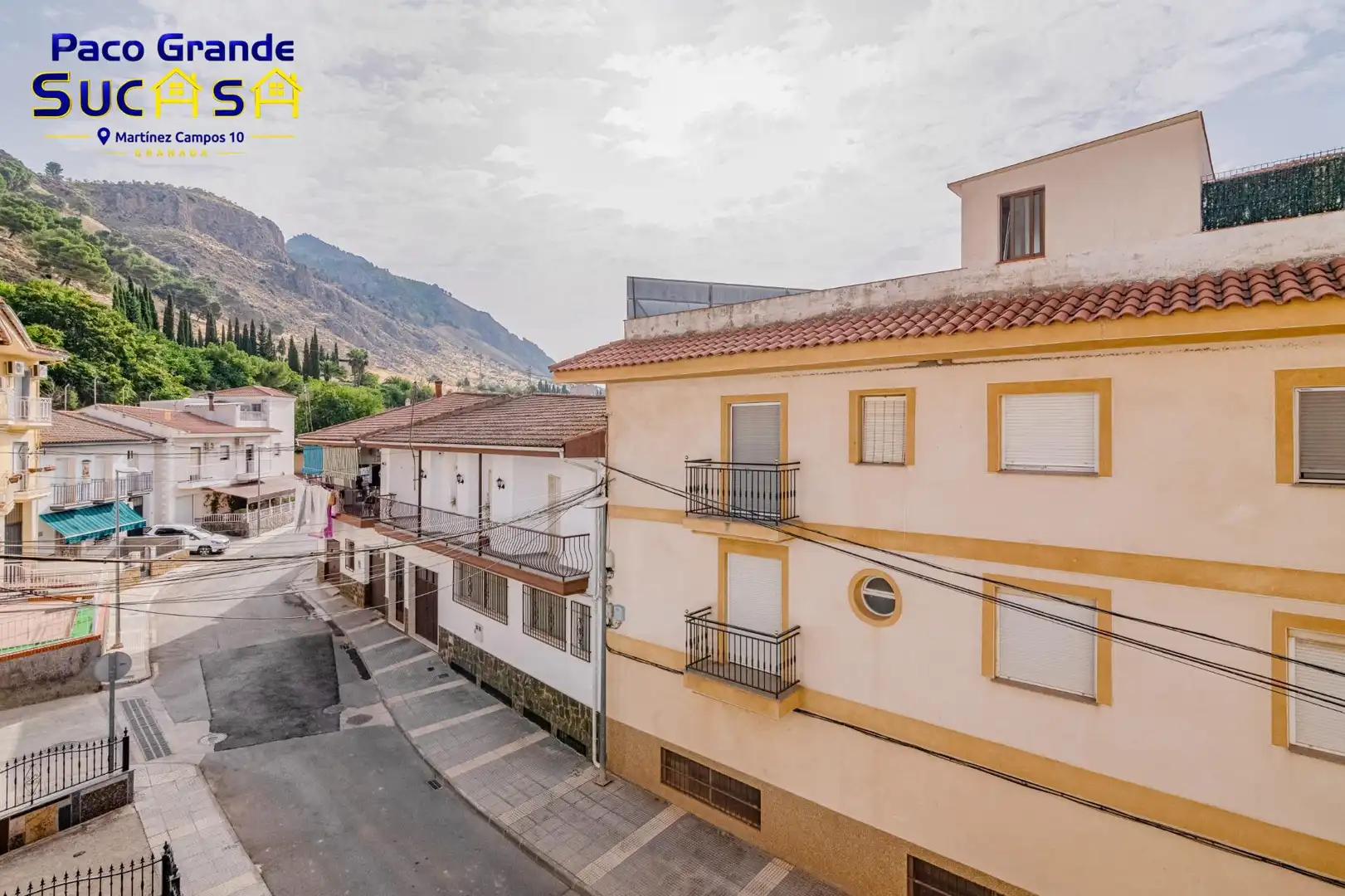 Vista exterior de Pis en venda en Loja amb Moblat i Balcó