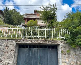 Vista exterior de Casa o xalet en venda en Casillas amb Terrassa i Balcó