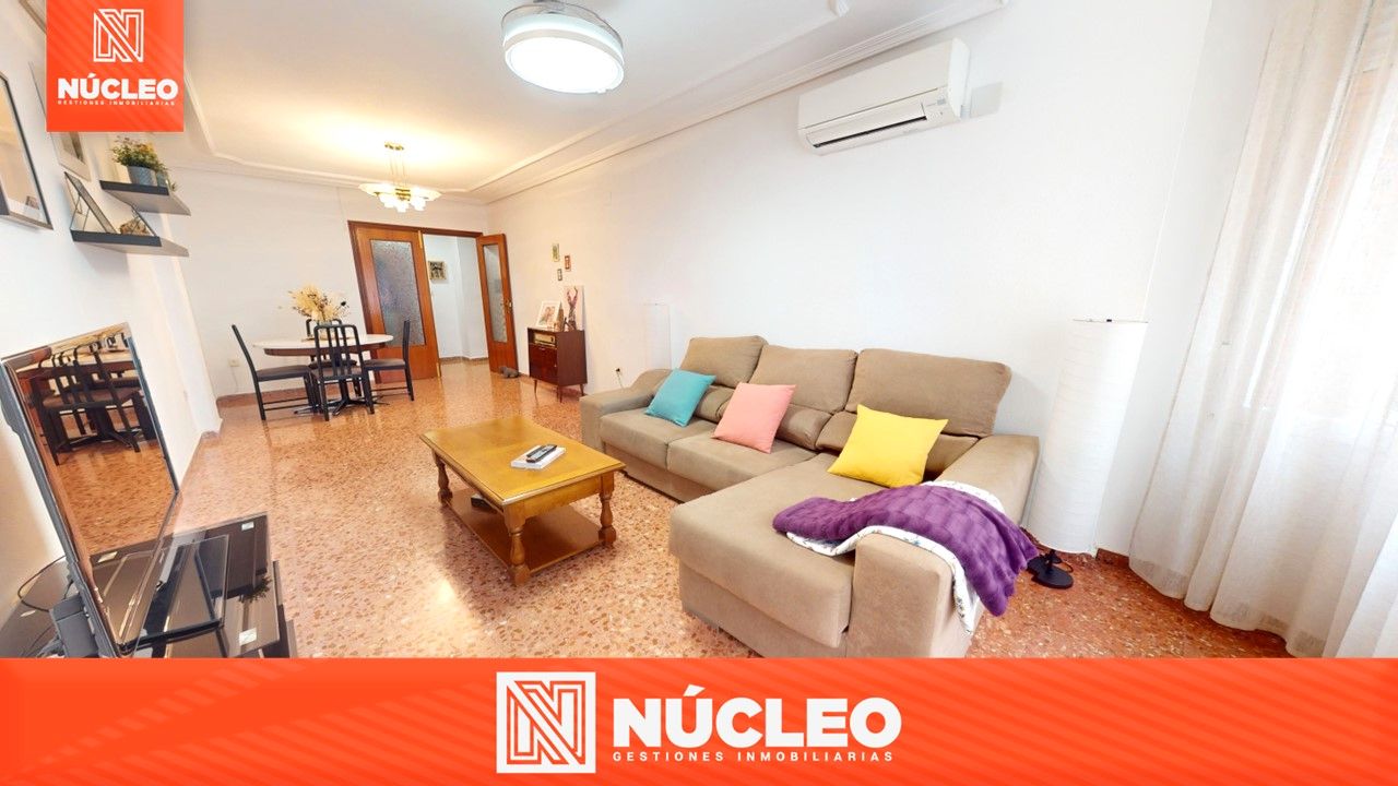 Living room of Flat for sale in Mutxamel  with Air Conditioner, Terrace and Oven