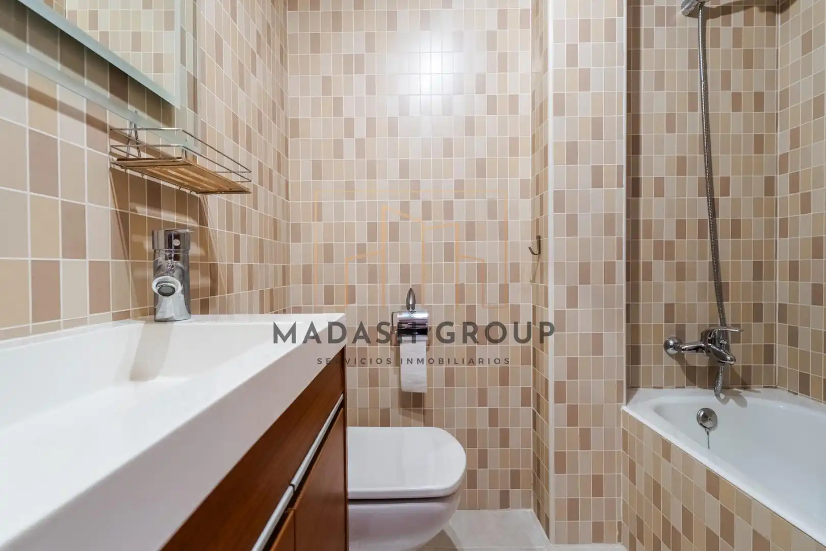 Casa aparellada amb piscina en venda a Carrer PRESIDENT MACIA, imagen 34