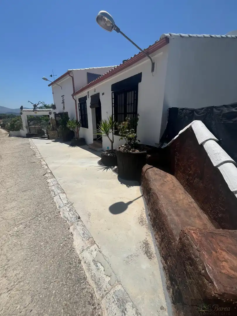 Vista exterior de Casa o xalet en venda en Rute