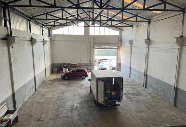 Nave industrial en Venta en irurzun en Lezo