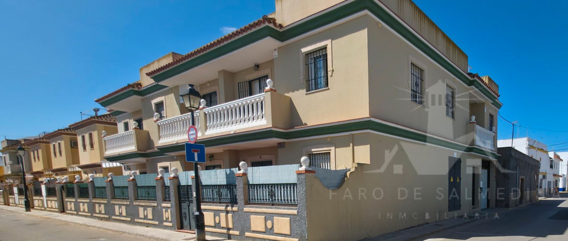 Vista exterior de Apartament en venda en Chipiona amb Terrassa