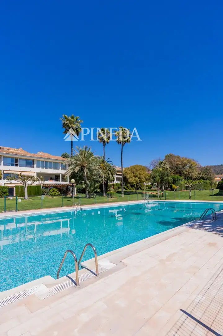 Jardí de Apartament de lloguer en Puçol amb Terrassa, Moblat i Piscina comunitària