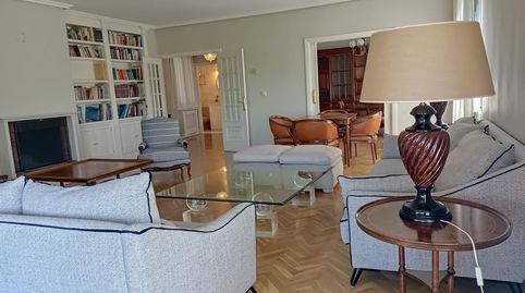 Foto 3 de Piso de alquiler en De Arturo Soria, Costillares, Madrid Capital