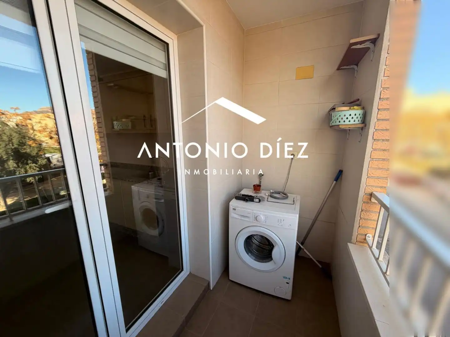 Terraza de Piso en venta en Monforte del Cid con Terraza, Trastero y Amueblado
