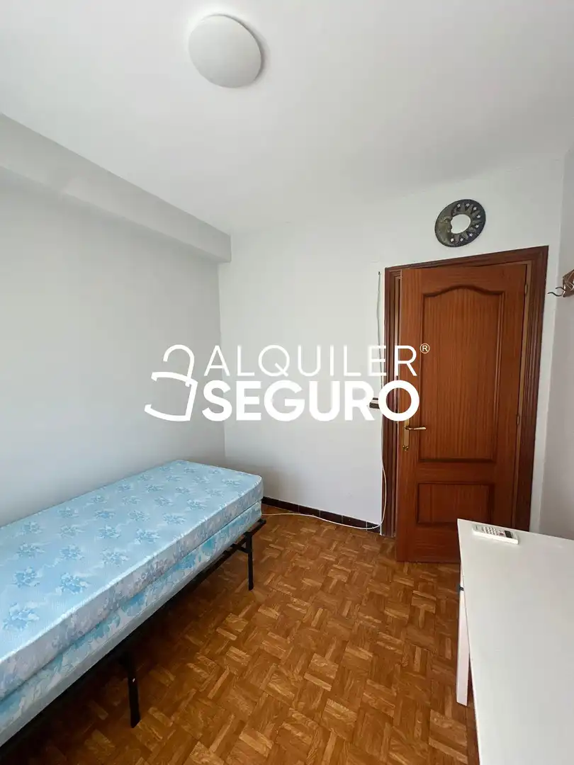 Piso de alquiler en de Isaac Peral, Villafontana - Estoril I