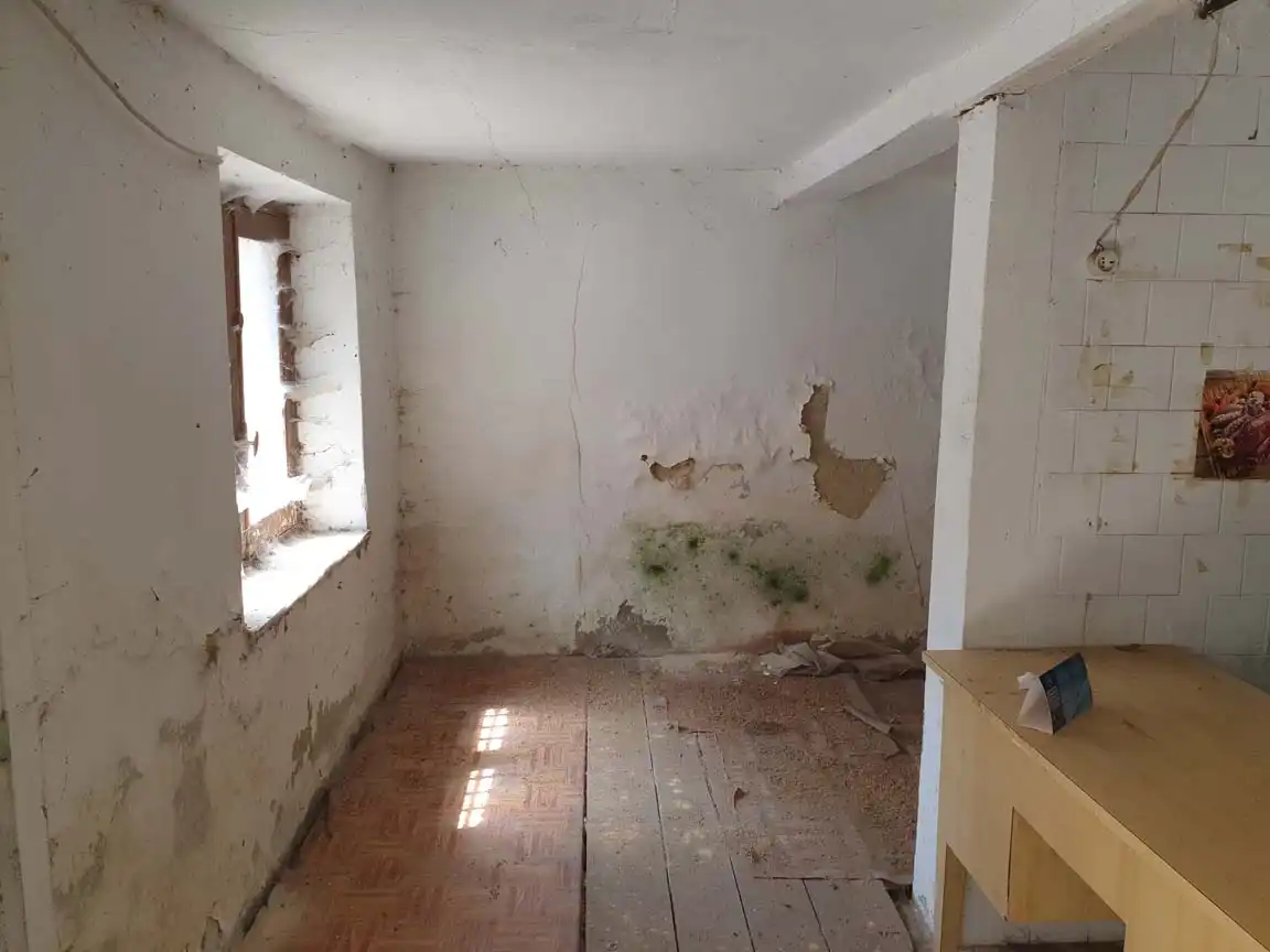 Business premises for sale in San Martín del Rey Aurelio, imagen 7