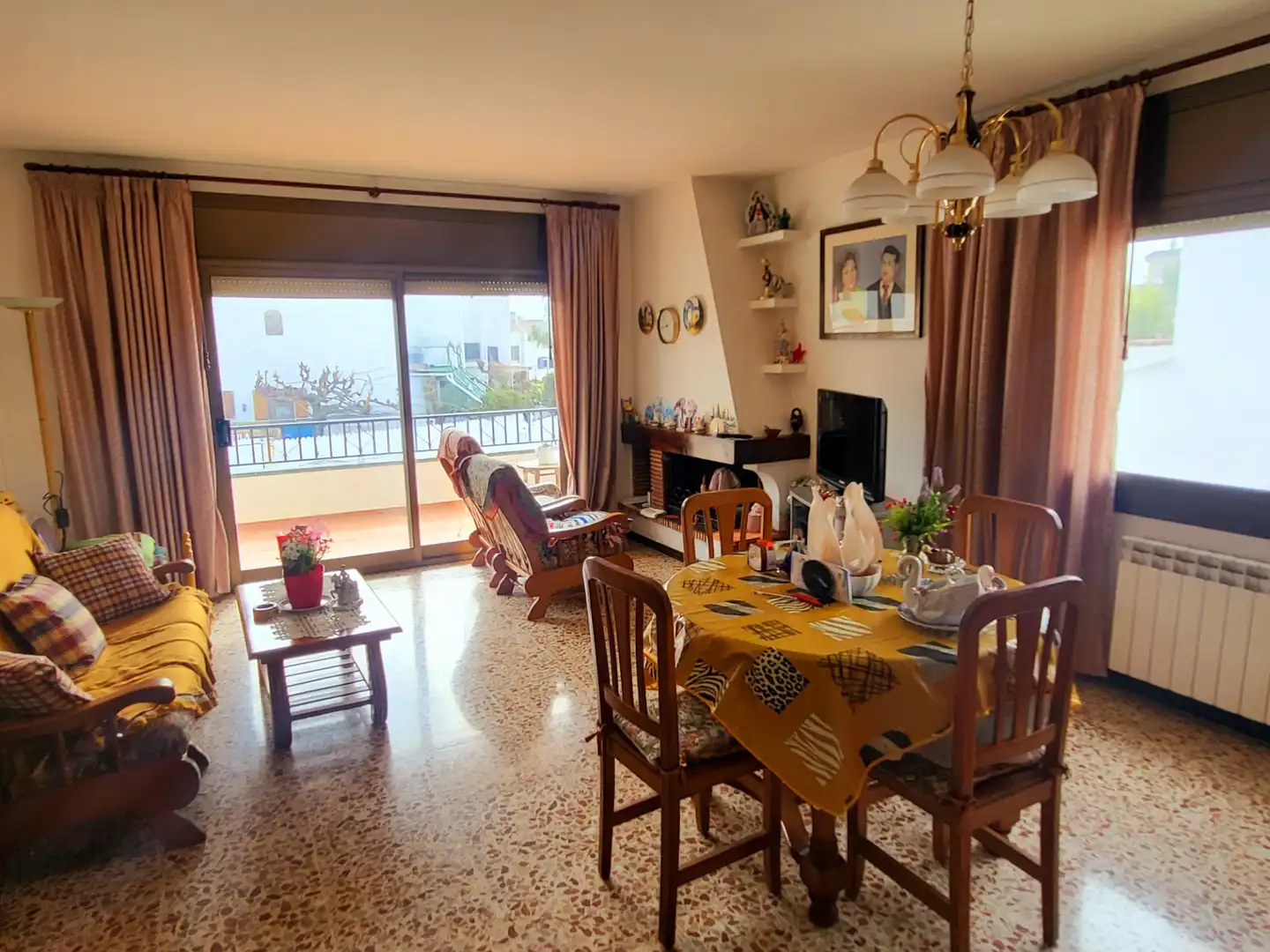 Comedor de Casa o chalet en venta en Torredembarra con Calefacción, Jardín privado y Terraza