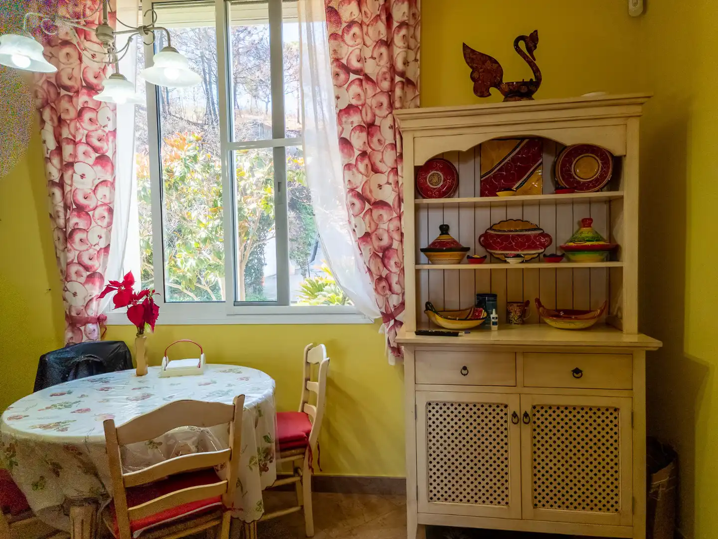 Dining room of Houses for sale in Estepona  with Air Conditioner, Private garden and Terrace