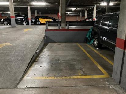 Parkplatz von Garage miete in Badalona