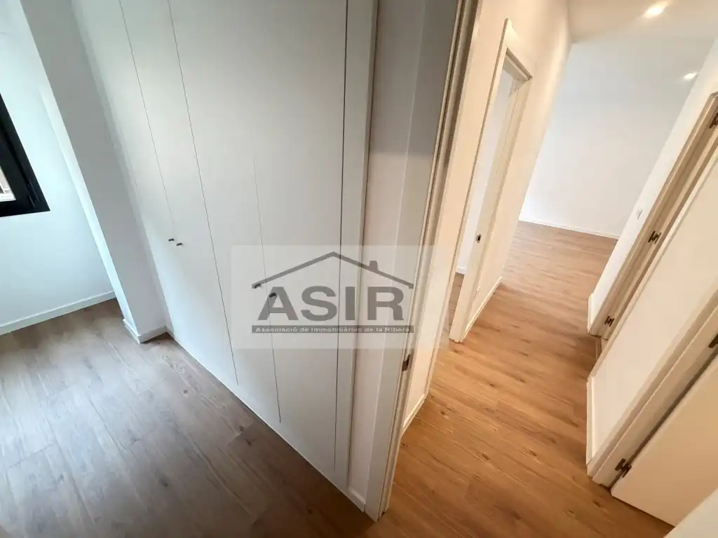 Habitación de Piso de alquiler en Polinyà de Xúquer con Piscina