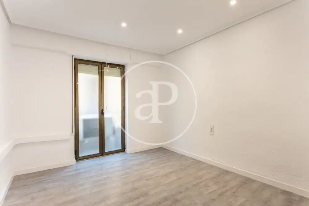 Piso de alquiler en Valencia con Aire acondicionado, Calefacción y Balcón