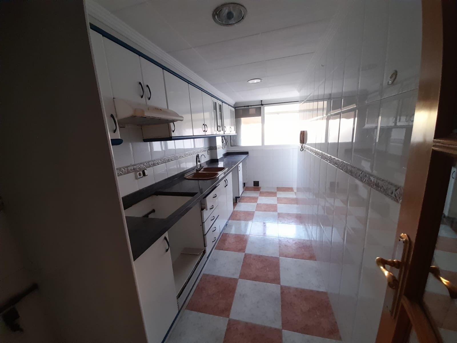 Kitchen of Flat for sale in  Valencia Capital