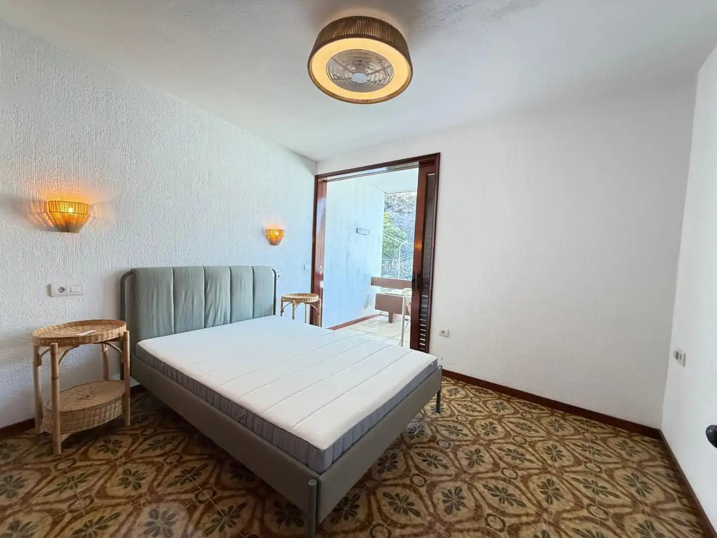 Dormitori de Apartament en venda en Icod de los Vinos amb Terrassa i Moblat