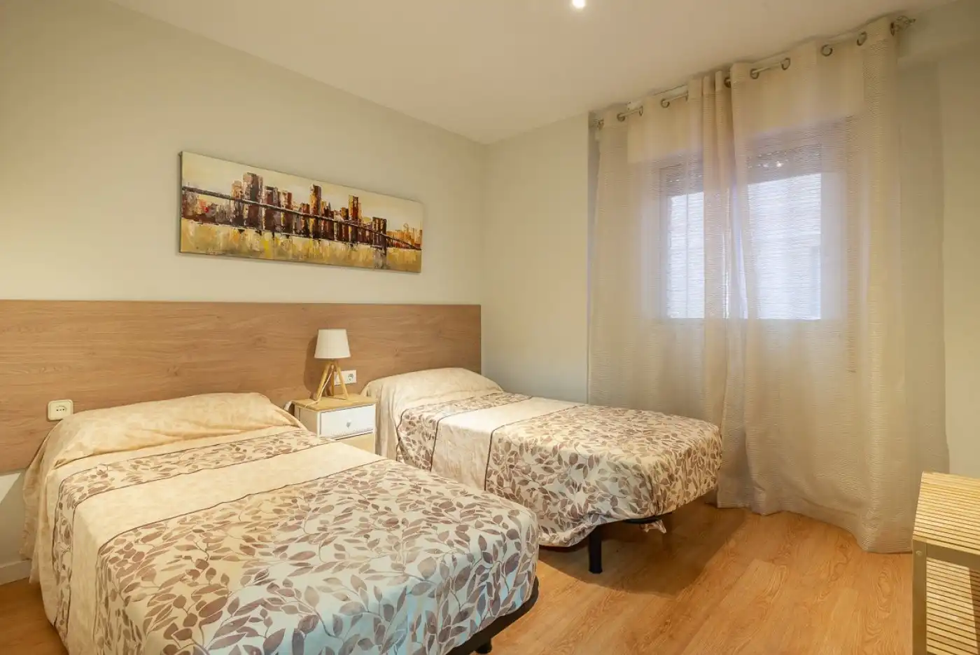 Schlafzimmer von Wohnung zur Miete in Málaga mit Klimaanlage, Terrasse und Möbliert