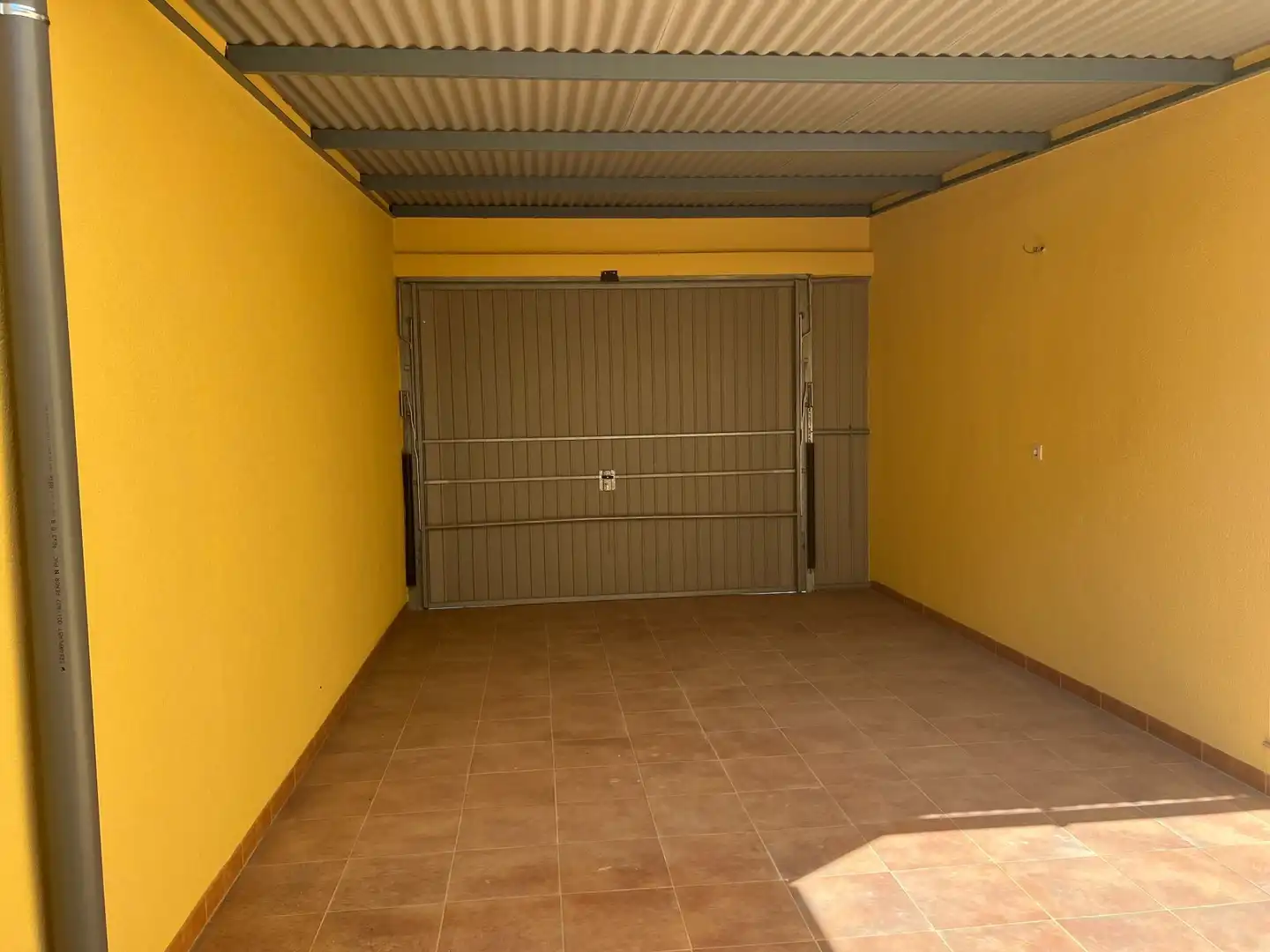 Aparcament de Casa o xalet en venda en Villena amb Calefacció i Traster