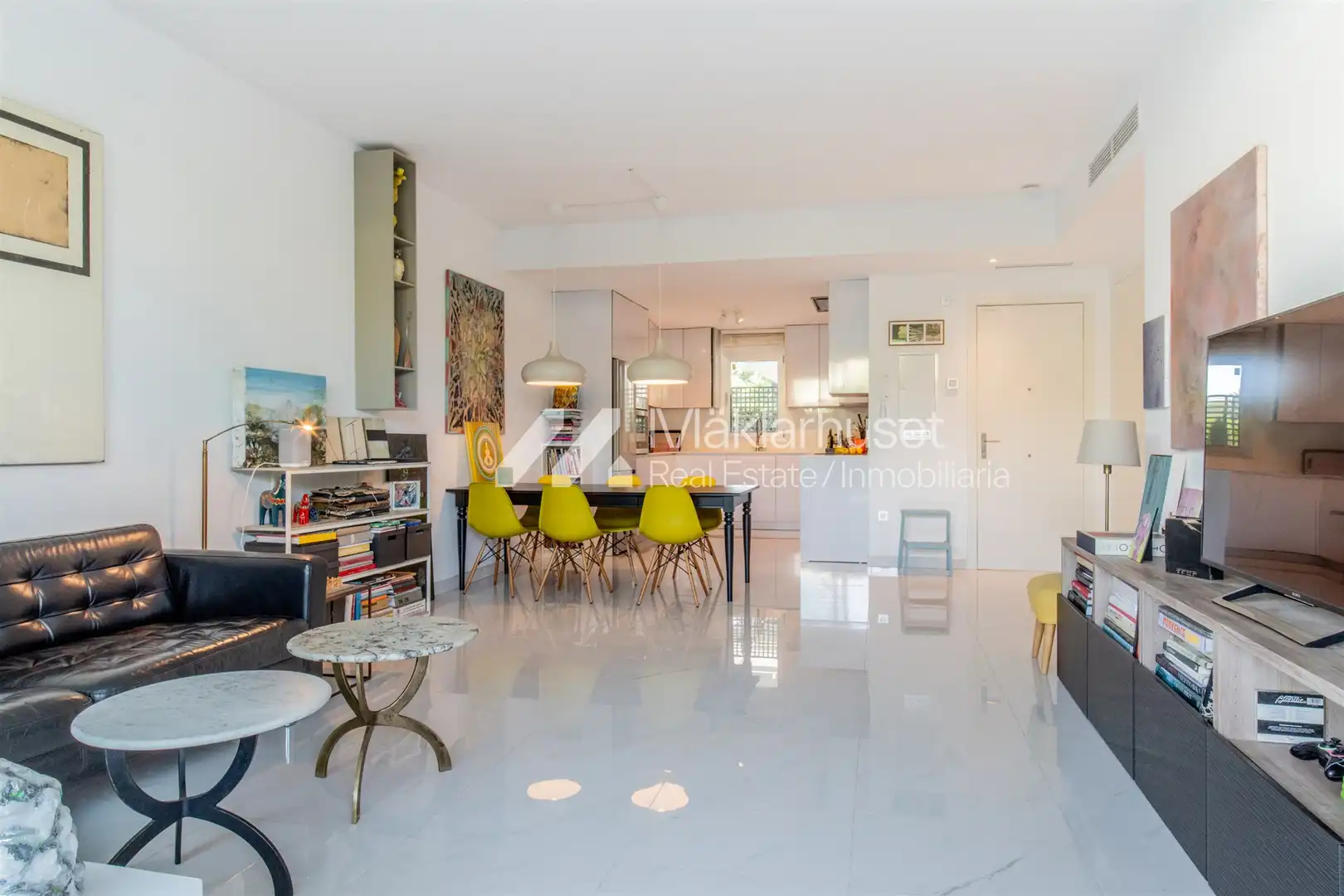 Sala de estar de Apartamento en venta en Estepona con Terraza