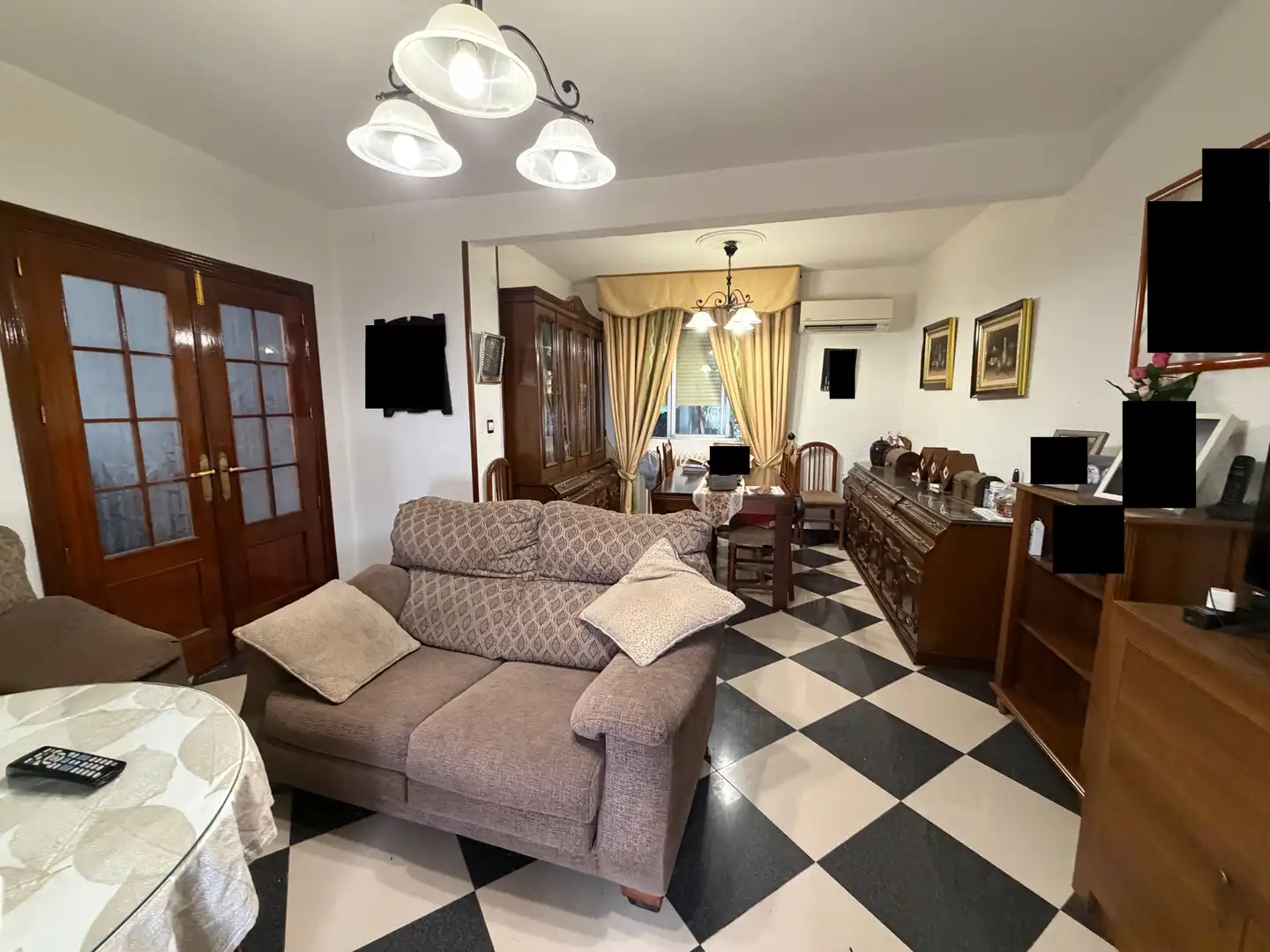 Sala de estar de Casa o chalet en venta en Úbeda con Aire acondicionado, Calefacción y Terraza