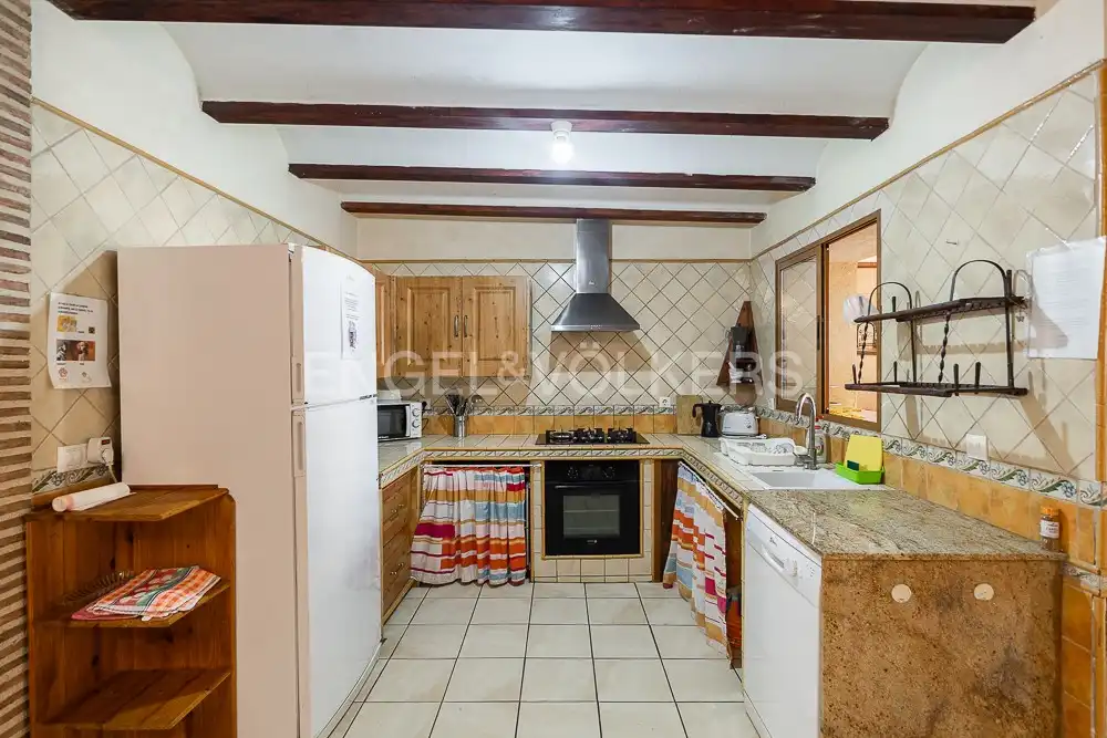 Cocina de Casa o chalet en venta en El Palomar con Aire acondicionado, Calefacción y Terraza